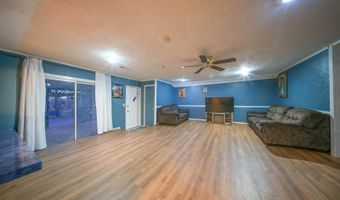 113 S Country Club Rd, Arkansas City, KS 67005