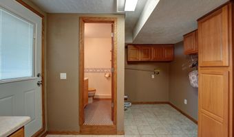 6671 Dull Rd, Arcanum, OH 45304