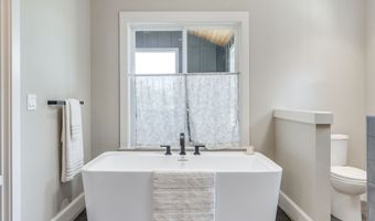 21625 BUTTEVILLE Rd, Aurora, OR 97002