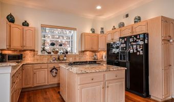 7806 FOX GATE Ct, Bethesda, MD 20817