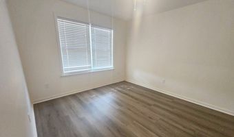 902 Lockett Station Rd, Albany, GA 31707