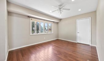 42 Mark Pl, Avenel, NJ 07001