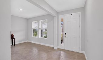 5633 HAWKS CAY St, Apollo Beach, FL 33572