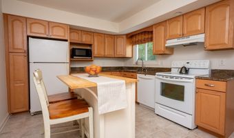 4305 ELMWOOD Rd, Beltsville, MD 20705