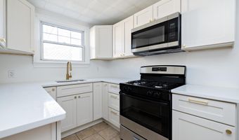 11 DOWLING Ave, Audubon, NJ 08106
