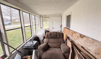 1004 N Washington St, Bicknell, IN 47512