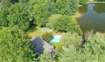 1 Crosstie Ln, Batesville, IN 47006