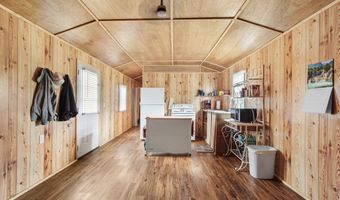 422 Mcduff Dr, Alford, FL 32420