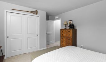 402 Henstride Ct, Ann Arbor, MI 48108