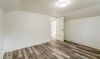 2838 MYRTLE Ave NE, Washington, DC 20018