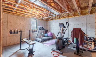 503 Sheyenne Dr, Abercrombie, ND 58001