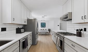 2704 Palo Alto Dr NE, Albuquerque, NM 87112