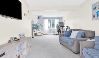 75 Canning St, Cumberland, RI 02864