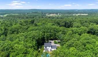 49 Hadlock Rd, Falmouth, ME 04105
