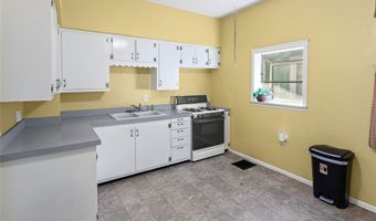 1807 State St, Alton, IL 62002