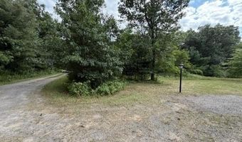 9700 5TH Ave, Almond, WI 54909