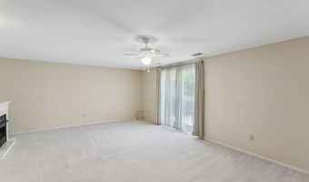 2114 Mason Lake Dr, Ballwin, MO 63011