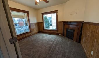 564 Carroll St, Akron, OH 44304