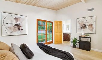 5145 San Aquario Dr, San Diego, CA 92109