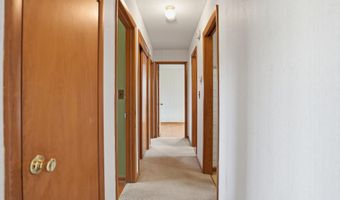 7589 Colony Dr, Algonac, MI 48001