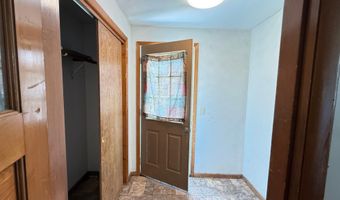 36 E Ronning Ave, Appleton, MN 56208