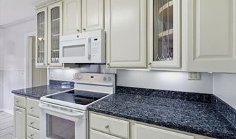 67 Summit Ridge Dr, Brandon, MS 39042