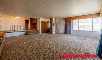 2636 Big Horn Ave, Cody, WY 82414
