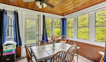 221 S Main St, Cambridge, VT 05444