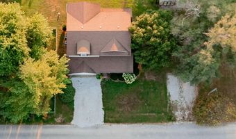 4825 Sycamore St, Aldrich, MO 65601