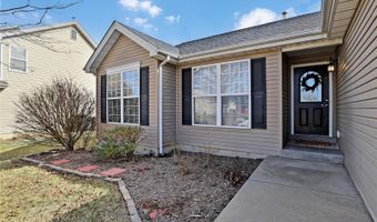 814 Cone Flower Dr, Waterloo, IL 62298