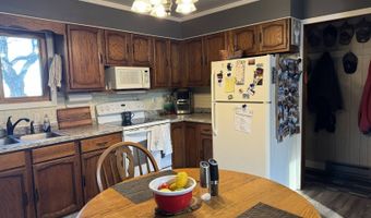 510 West St, Bristol, SD 57219