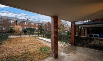 323 STRATFORD Rd, Baltimore, MD 21228