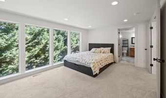 19753 SW SERAH St, Beaverton, OR 97007