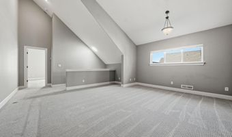 19358 SW Laurelhurst Way, Bend, OR 97702