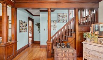819 Center St, Ashland, OH 44805