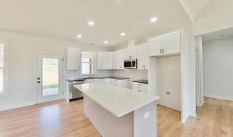 5505 Mended Fences Dr, Appling, GA 30802