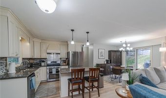 112 Sabra Ct, Apple Valley, MN 55124