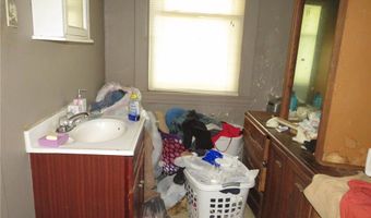 146 Wilker Ave, Aliquippa, PA 15001