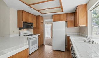1555 Del Mar Rd, Oceanside, CA 92057