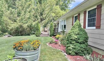 1719 Southgate Ct, Adrian, MI 49221