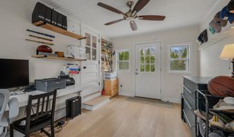 28 Mill Creek Rd, Branford, CT 06405