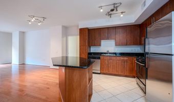 1021 N GARFIELD St 318, Arlington, VA 22201