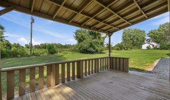 11575 Berry Bates Ln, Bentonville, AR 72712