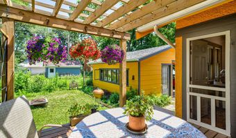920 Clark Ave, Ames, IA 50010