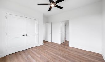 3354 Hawks Creek Dr, Apison, TN 37302