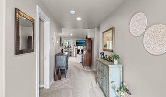 7611 W Corona Dr, Boise, ID 83709
