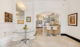 3707 NE 214th St 14, Aventura, FL 33180