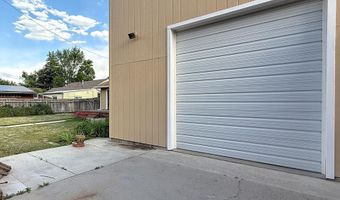 66 Sunset Ave, Buffalo, WY 82834