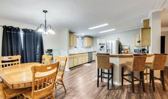 841 B Old School Rd, Arnaudville, LA 70512