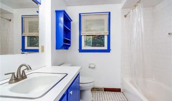 38 Greenwood Rd, North Kingstown, RI 02852